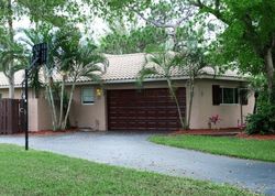 Pre-foreclosure in  WOODSET WAY Boca Raton, FL 33428