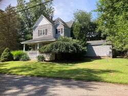 Pre-foreclosure in  FRANKLIN ST Haworth, NJ 07641
