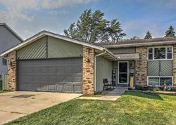 Pre-foreclosure in  DEVONSHIRE CIR Crown Point, IN 46307