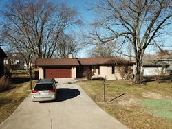  Annandale Ln, Crown Point IN