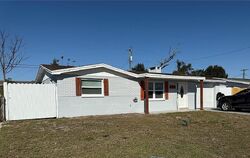 Pre-foreclosure in  ZODIAC AVE Holiday, FL 34690