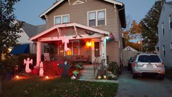 Pre-foreclosure in  CHESTERSHIRE RD Columbus, OH 43204