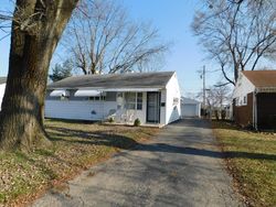 Pre-foreclosure Listing in ROBIN ST GROVE CITY, OH 43123