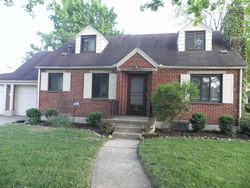 Pre-foreclosure in  GAINSBOROUGH RD Dayton, OH 45419