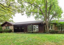 Pre-foreclosure in  BUTTERFIELD RD Flossmoor, IL 60422