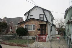 Pre-foreclosure in  E 49TH ST Brooklyn, NY 11203