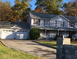  Meadow Crest Dr, Mahopac NY