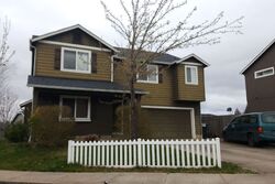Pre-foreclosure Listing in HAWKS VIEW DR VENETA, OR 97487