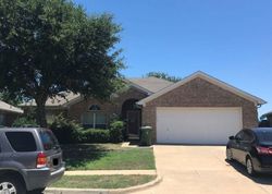  Copper Canyon Dr, Arlington TX