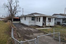 Pre-foreclosure in  ONEIDA AVE Dayton, OH 45414