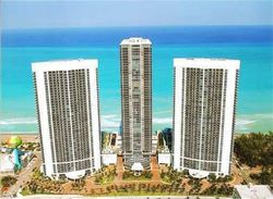  S Ocean Dr , Hallandale FL