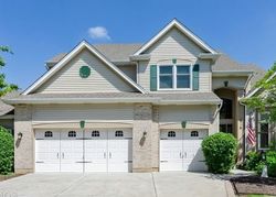 Pre-foreclosure in  CAMBRIA LN Algonquin, IL 60102