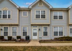  Morris Ct, Mchenry IL