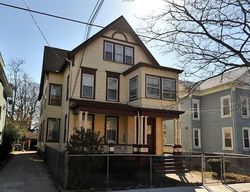 Pre-foreclosure Listing in EDGEWOOD AVE NEW HAVEN, CT 06511