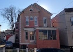 Pre-foreclosure Listing in 17TH ST UNION CITY, NJ 07087