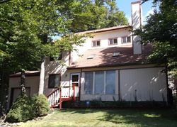 Pre-foreclosure Listing in OVERLOOK DR TOBYHANNA, PA 18466