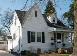Pre-foreclosure in  N MASTERS CT Maumee, OH 43537