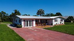  Sw Cherry Ln, Stuart FL