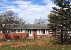 Pre-foreclosure in  E PINE DR Crete, IL 60417