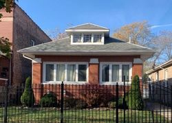 Pre-foreclosure in  S SAGINAW AVE Chicago, IL 60649