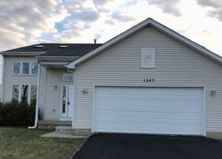 Pre-foreclosure in  PHEASANT RUN Zion, IL 60099