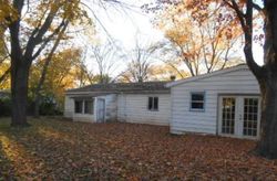 Pre-foreclosure in  LARKDALE ROW Wauconda, IL 60084