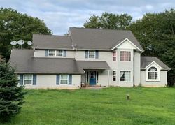 Pre-foreclosure Listing in MOUNTAIN TERRACE DR BLAKESLEE, PA 18610