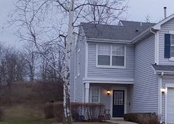 Pre-foreclosure in  S CANDLESTICK WAY Waukegan, IL 60085