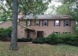Pre-foreclosure in  N ELM RD Lincolnshire, IL 60069