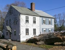 Pre-foreclosure Listing in SPRINGS RD BEDFORD, MA 01730