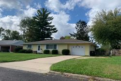 Pre-foreclosure in  N ROCKWOOD RD Peoria, IL 61604
