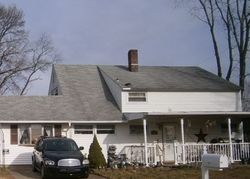 Pre-foreclosure Listing in IVY HILL RD LEVITTOWN, PA 19057