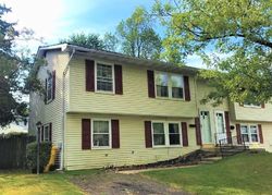 Pre-foreclosure Listing in CHAPELGATE DR ODENTON, MD 21113