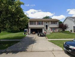 Pre-foreclosure in  SE 23RD ST Des Moines, IA 50320