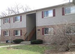 Pre-foreclosure Listing in WOODRIDGE CIR UNIT H SOUTH ELGIN, IL 60177