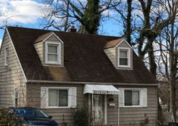 Pre-foreclosure in  GARRISON RD Hyattsville, MD 20784
