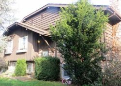 Pre-foreclosure Listing in MANOR RIDGE DR AKRON, PA 17501