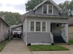 Pre-foreclosure in  S HARVARD AVE Chicago, IL 60628