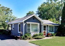  Northlake Rd, Mchenry IL
