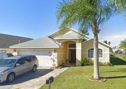 Pre-foreclosure in  KING HENRY CT Davenport, FL 33837