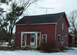 Pre-foreclosure in  BRICKVILLE RD Sycamore, IL 60178