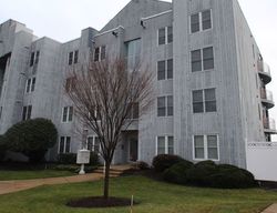 Pre-foreclosure in  LE PARC DR  Wilmington, DE 19809