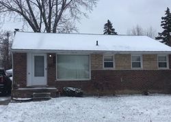  Longfellow St, Inkster MI