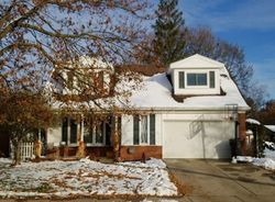 Pre-foreclosure in  EVERGREEN ST Trenton, MI 48183