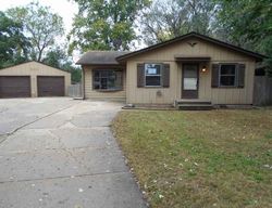 Pre-foreclosure in  PETTIT CT Machesney Park, IL 61115