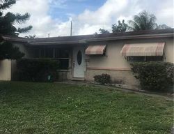 Pre-foreclosure in  NW 17TH ST Fort Lauderdale, FL 33313