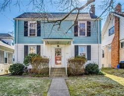  Vernon St, New Kensington PA