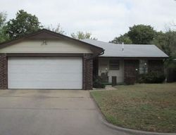 Pre-foreclosure in  NW 7TH ST Oklahoma City, OK 73127