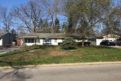 Pre-foreclosure in  ELMHURST RD Toledo, OH 43613