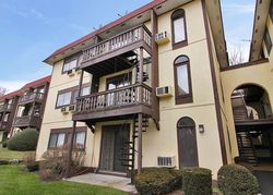 Pre-foreclosure Listing in GRANADA CRES APT 2 WHITE PLAINS, NY 10603